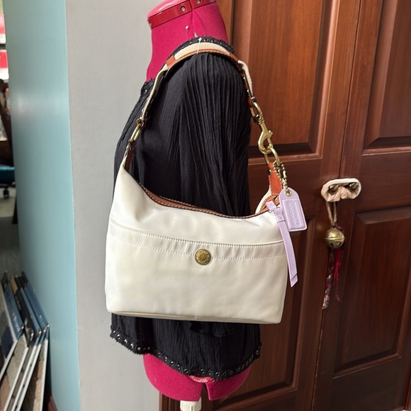 Coach Y2K mini bag  shoulder bag  nylon canvas white/ saddle brown leather trim - Picture 7 of 17